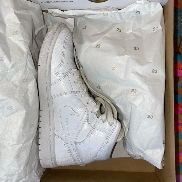 Women's Air Jordan 1 Mid SnakeSkin - Picture 3 of 6